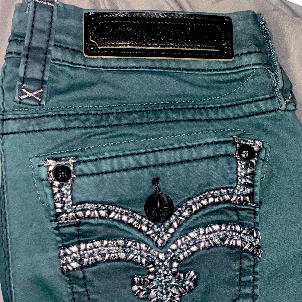 Rock Revival NWT